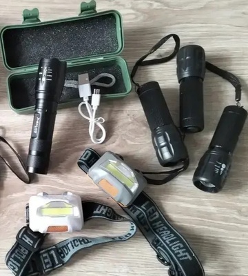 Elbląg Latarki LED po 15 zł.