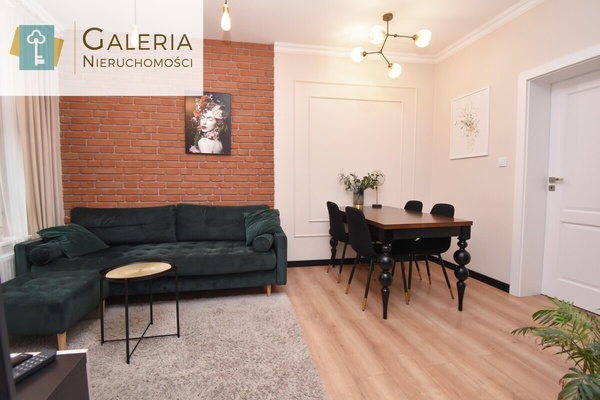 Elbląg GALERIA NIERUCHOMOŚCIZ pasji i miłości do nieruchomościNa sprzedaż:&nbsp; Nowoczesne 3 pokoje +garaż, gotowe do