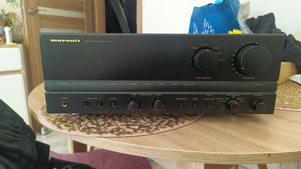 Elbląg Sprzedam gramofon Sony PS-T33+ dodatkowa nowa wkładka stan bdb (850zł) Wzmacniacz Marantz PM-80 z mała wada po