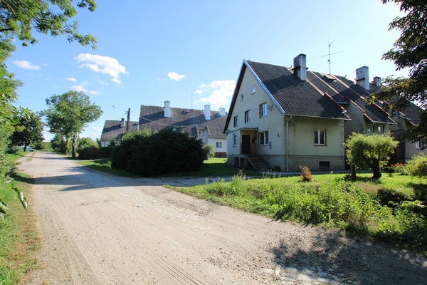 Elbląg NIERUCHOMOŚCI ANNA KRASZEWSKA  Bezczynszowe mieszkanie 1-pokojowe z garażem    Mleczewo, gm.