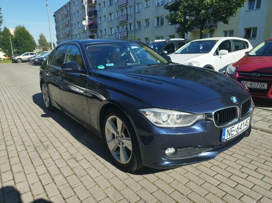 Elbląg Sprzedam 
BMW f30 xdrive 
2.0 diesel automat 
Napęd 4x4 
2013r. 
Od osoby prywatnej