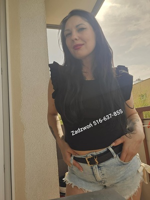 Elbląg Samotna Ekspedientka z Biedronki szuka swojego klienta < 3 < 3 < 3 < 3 🛒💋