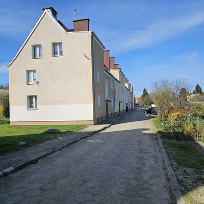 Elbląg DOM NIERUCHOMOŚCIOFERUJEMY NA SPRZEDAŻMIESZKANIE 2&nbsp; POKOJOWEPow. &nbsp; &nbsp; 37&nbsp; m2Blisko Park