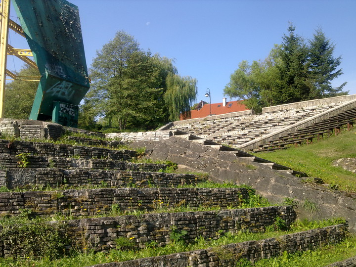 Elbląski amfiteatr w pełnej krasie.. Zapomniany . (Wrzesień 2014)