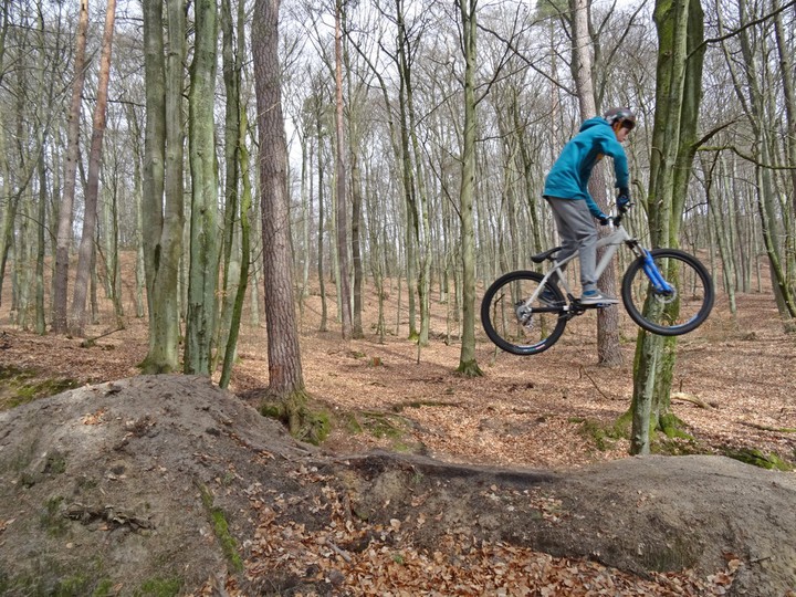 W Bażantarni można spotkać latających rowerzystów ;).