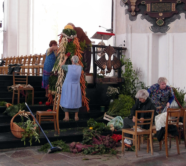 Przygotowania do święta Matki Boskiej Zielnej