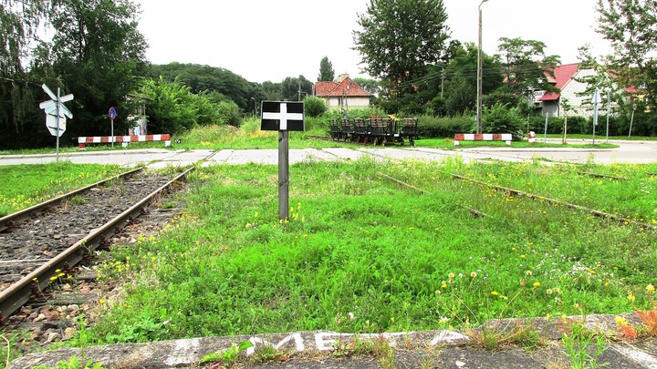 Krzyżyk na drogę i co dalej. Połowa sezonu turystycznego za nami.. DREZYNY PIĘKNIE SIĘ PREZENTUJĄ NA SZLAKU KOLEI NADZALEWOWEJ W TOLKMICKU (Lipiec 2016)