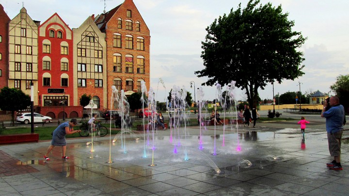 FOTOGRAFOWIE PRZY PRACY. STARE MIAST ELBLĄG (Maj 2016)