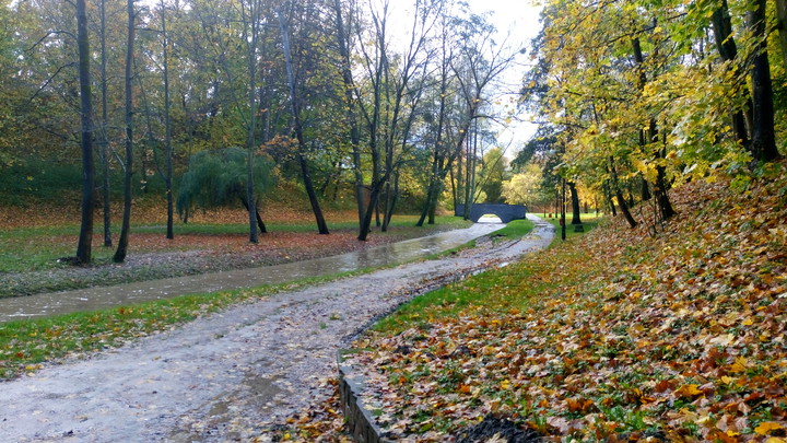 Park Dolinka. Kolorowa jesień