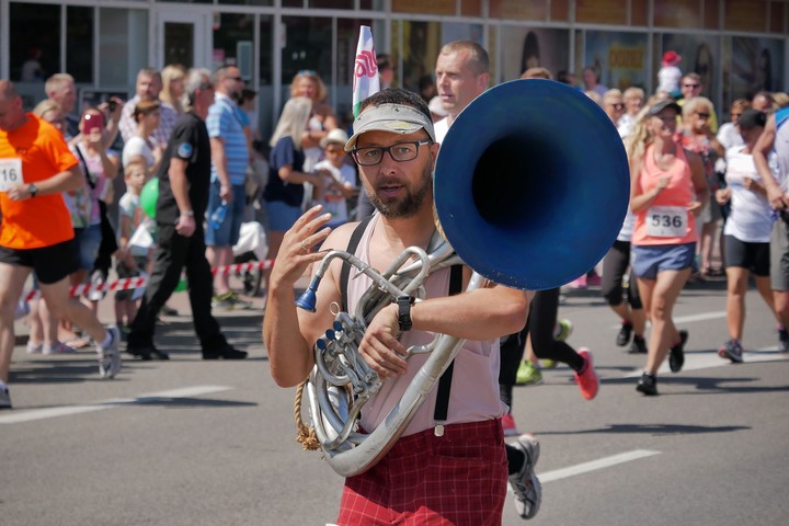 X Bieg Piekarczyka. Reprezentant Mjazzgi podczas jubileuszowego X Biegu Piekarczyka. (Czerwiec 2018)