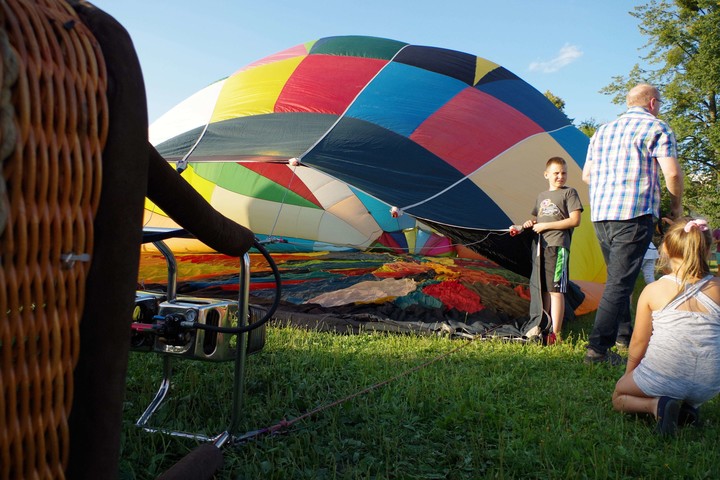 Pasłęk. Jak się ma taki balon, to i panny klękają (Sierpień 2018)