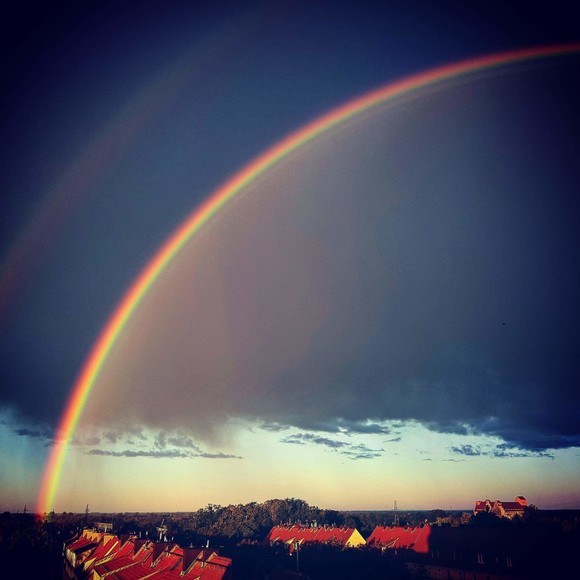 Piękny jesienny poranek. Tęcza (Wrzesień 2018)