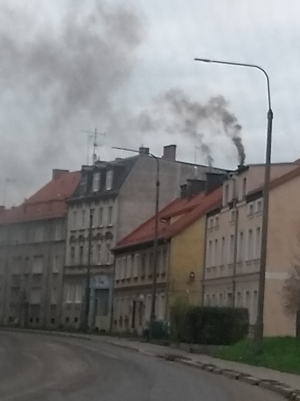 Fabryczna w samo południe .... A gdzie ten dron co miasto za czterdzieści tysięcy kupiło???