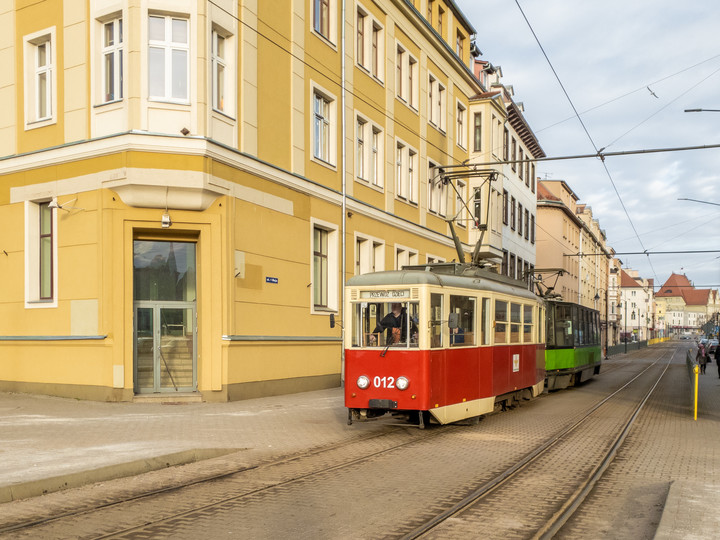 Nowy typ tramwaju ? 😂. Plac Słowiański, 23.02.2019 r. (Luty 2019)