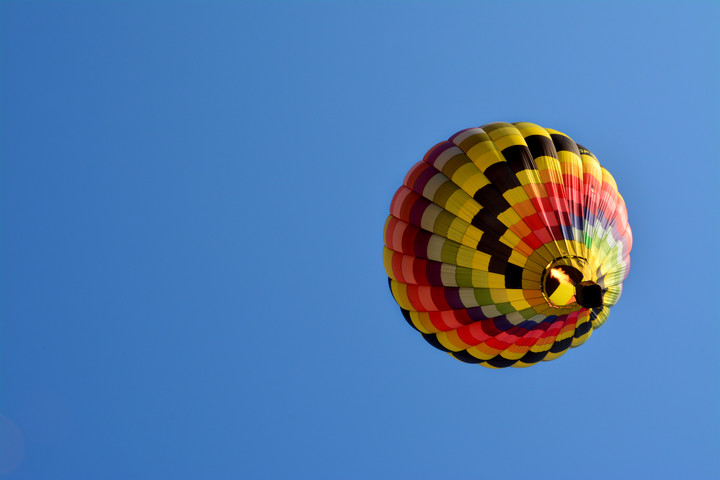 Więcej ognia. Poranne loty balonów nad Pasłękiem 23.08.2019