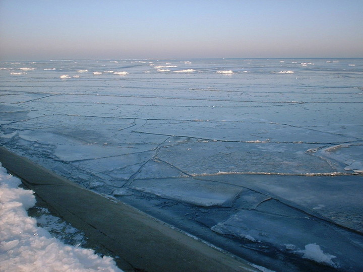 Zamarza.. Mikoszewo. (Grudzień 2012)