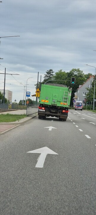 Jak widać. Bezpieczeństwo to podstawa. Nie dla wszystkich