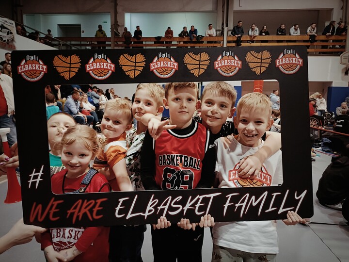 #weareelbasketfamily. Energa Basketball Elbląg. Pierwszy mecz turnieju finalowego baraży o awans do 2ligi.