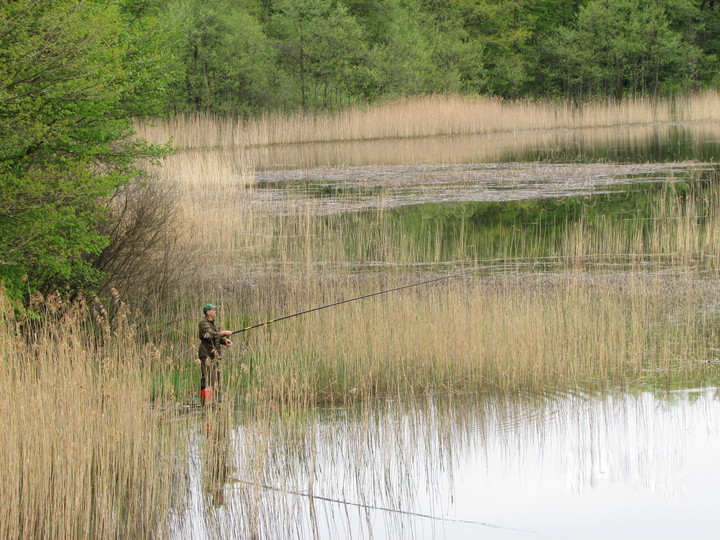 Na rybyyy - nad Jezioro Stare. Jezioro Stare na Wysoczyźnie Elbląskiej z początkiem wiosny (Maj 2013)