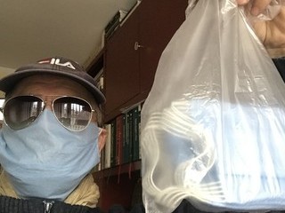 Maseczki zdobyte dla Ziuty i Henia