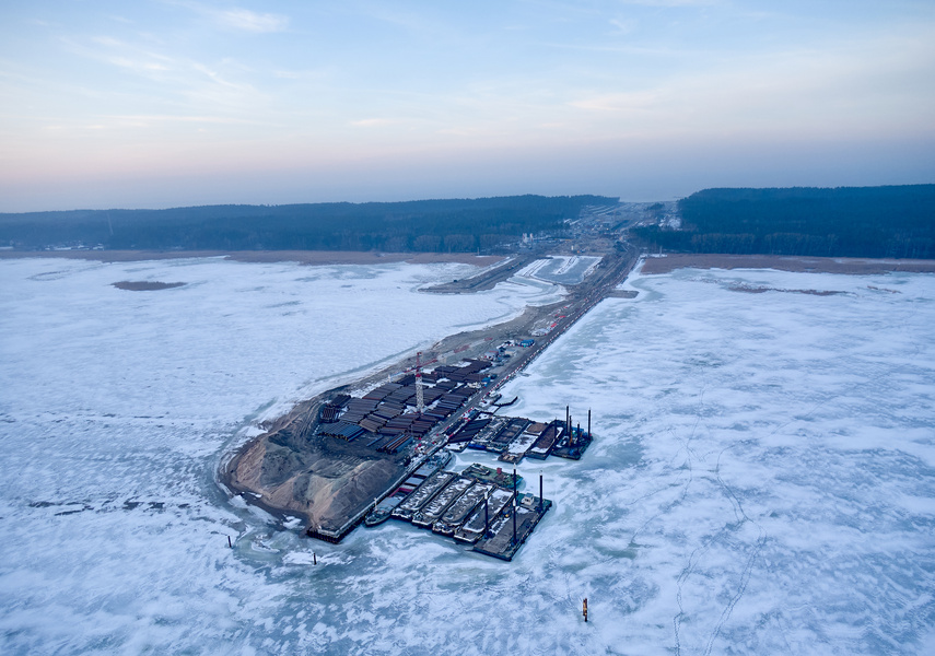 Na przekopie betonują śluzę zdjęcie nr 236482