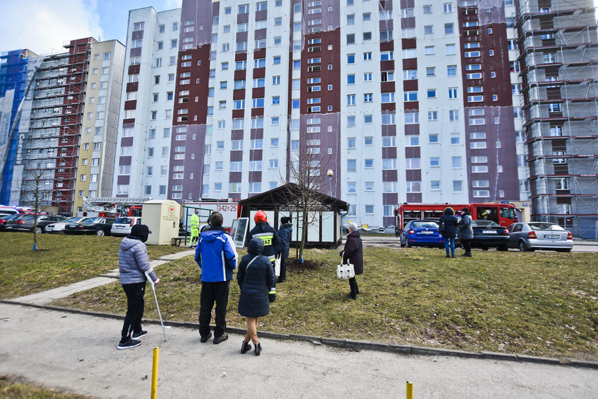 Pożar w bloku przy Ul. Andersa, zmarła 71-latka zdjęcie nr 236975