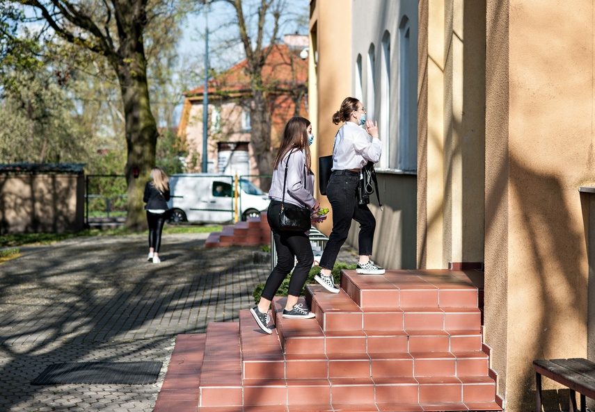 Pojedynek z królową nauk zdjęcie nr 239175