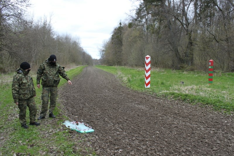 Nowi kaprale na granicy   zdjęcie nr 239248