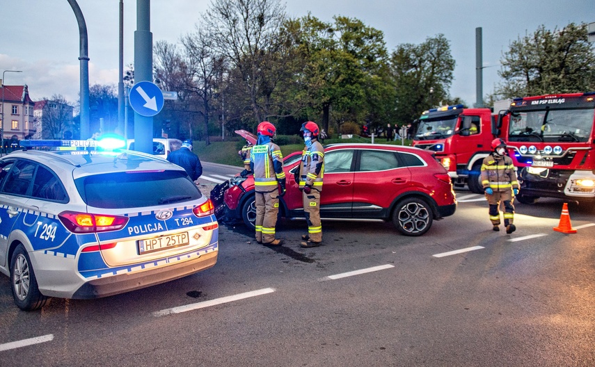  Kolejne zderzenie przy szkole muzycznej zdjęcie nr 239277