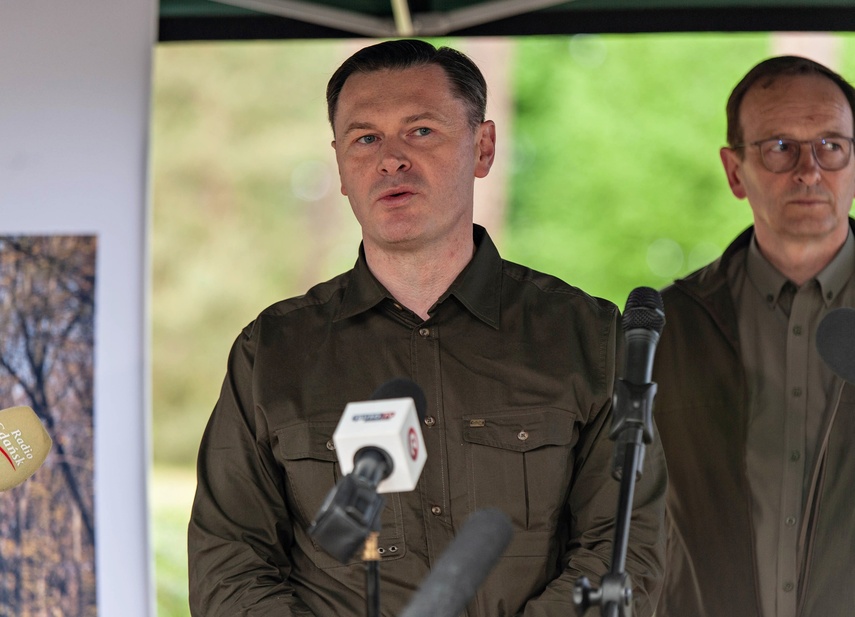 "Tysiąc drzew na minutę" zdjęcie nr 240287