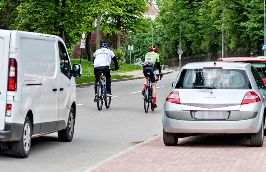 Na rowerze na Jasną Górę zdjęcie nr 240388