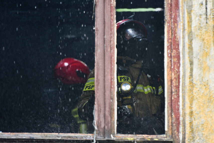 Pożar budynku usługowego na Zawadzie zdjęcie nr 240722
