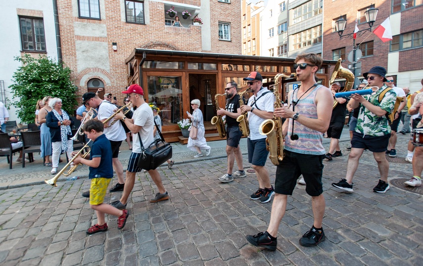 Od baroku, przez rocka, do muzyki elektronicznej. Święto Muzyki w Elblągu zdjęcie nr 242423