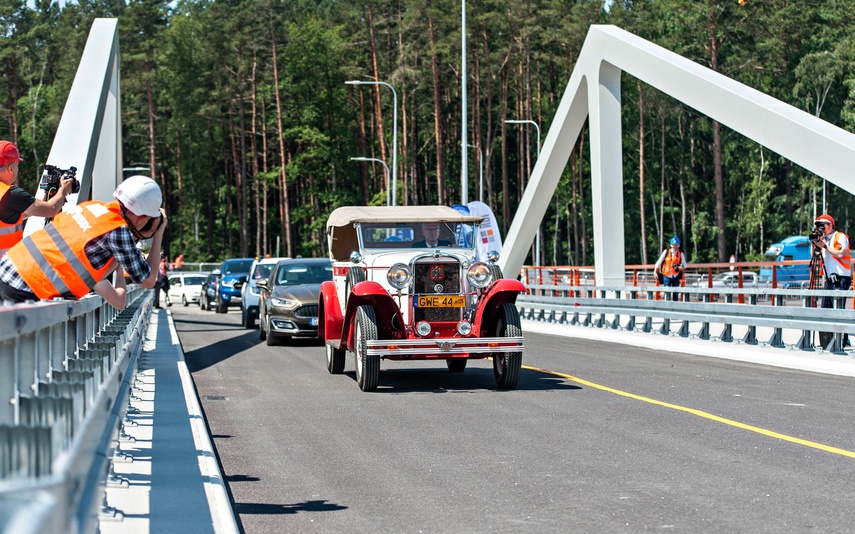 Pierwszy most nad przekopem oddany do użytku zdjęcie nr 242769