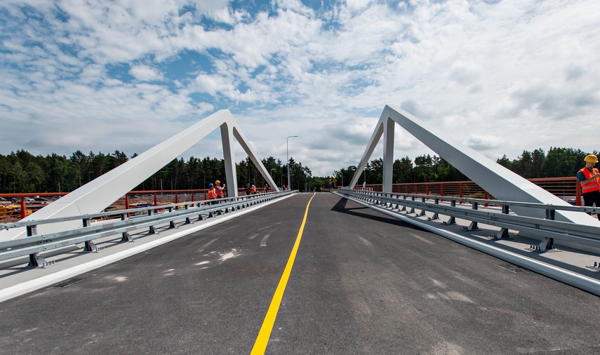 Pierwszy most nad przekopem oddany do użytku zdjęcie nr 242752