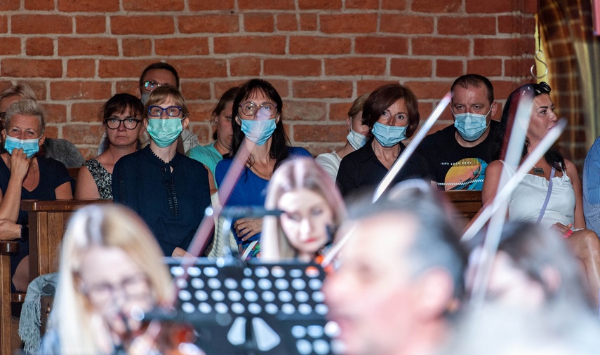 O miłości w katedrze zdjęcie nr 243467