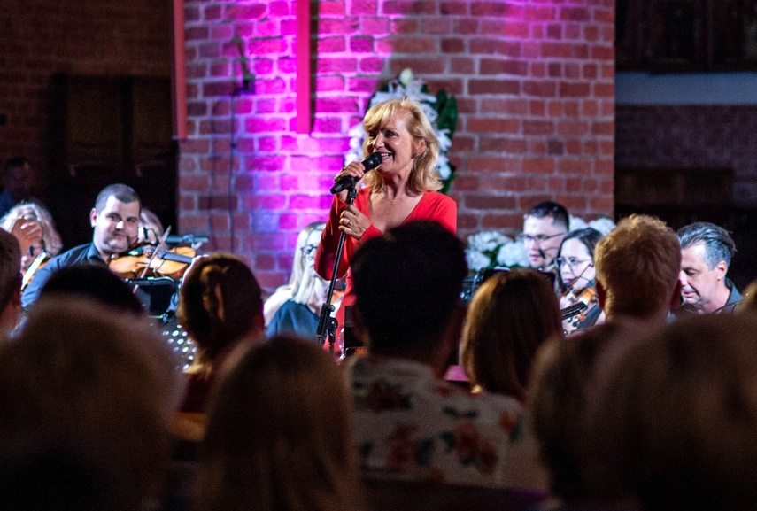 O miłości w katedrze zdjęcie nr 243462