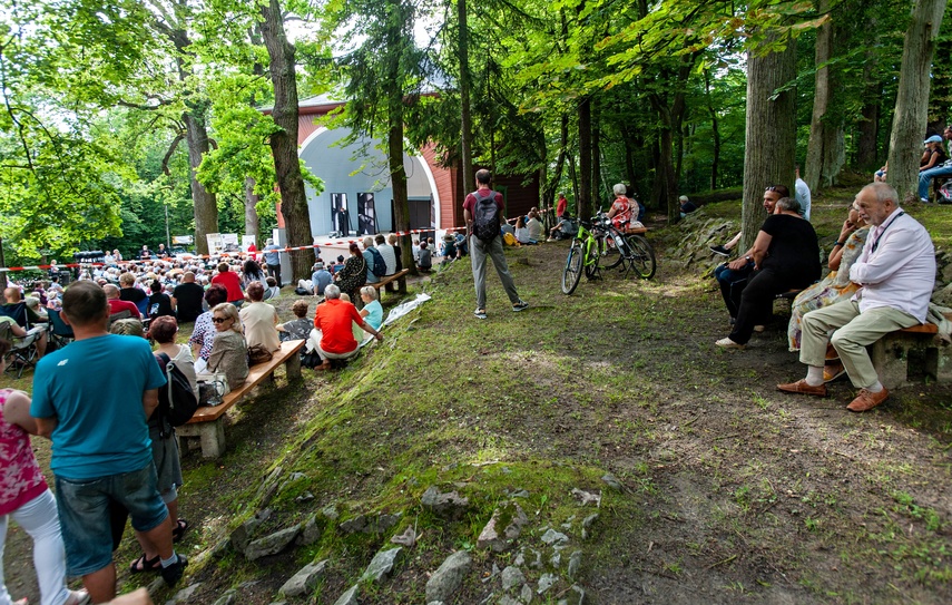 Wysocki i Okudżawa na początek Letniego Salonu Muzycznego zdjęcie nr 243670