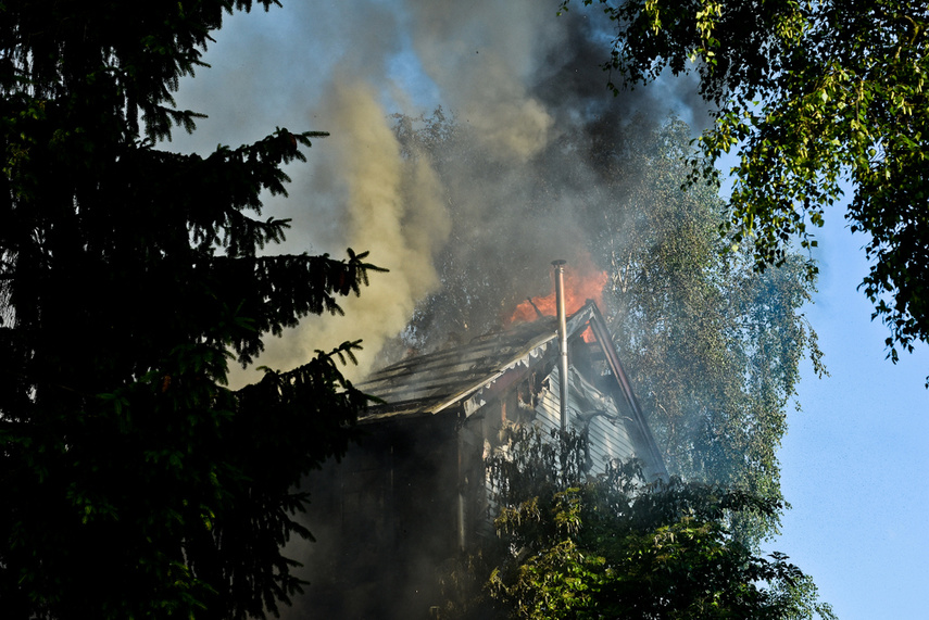 Pożar lakierni przy Grochowskiej zdjęcie nr 243745