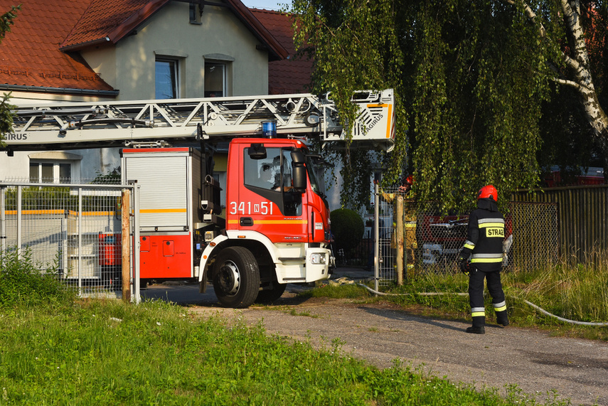 Pożar lakierni przy Grochowskiej zdjęcie nr 243744