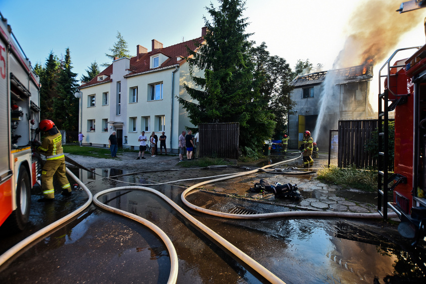 Pożar lakierni przy Grochowskiej zdjęcie nr 243757