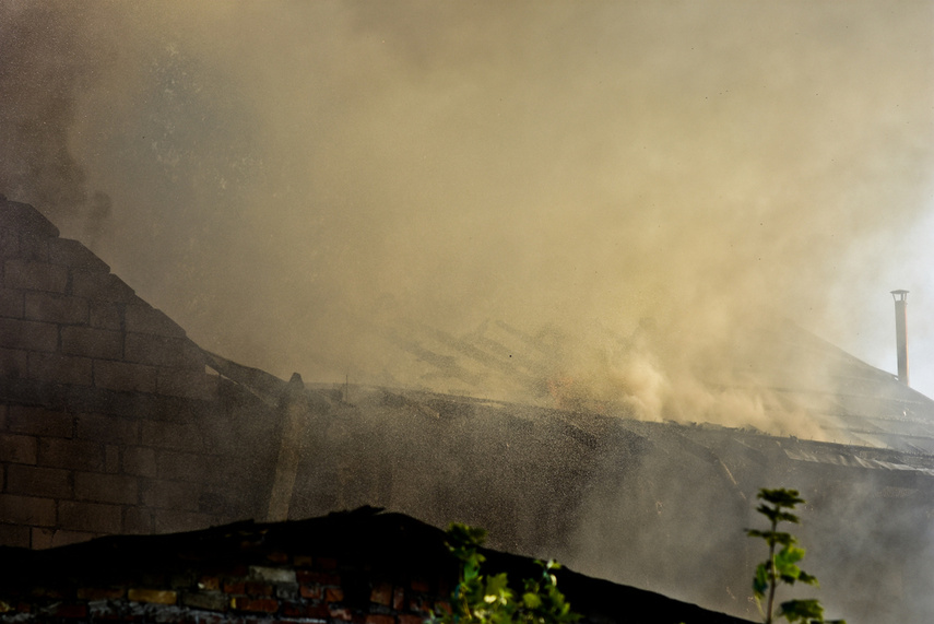 Pożar lakierni przy Grochowskiej zdjęcie nr 243749