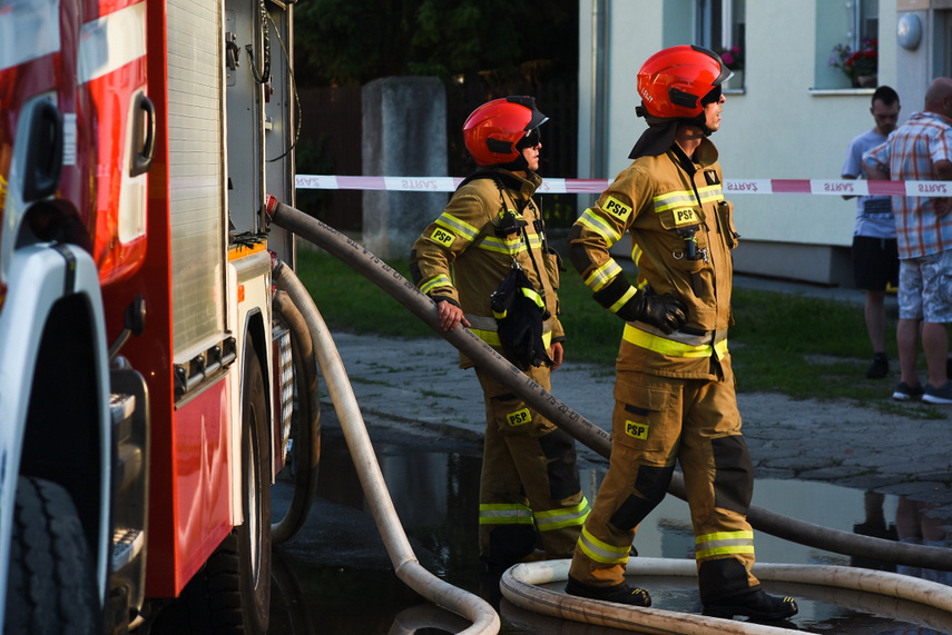 Pożar lakierni przy Grochowskiej zdjęcie nr 243786