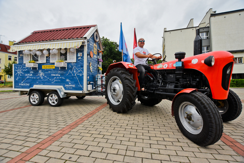 Ursusem przez świat, czyli podróże Witka Obieżyświata zdjęcie nr 243855