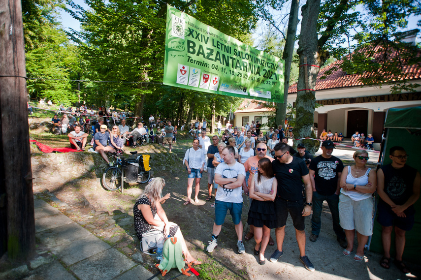 Mistrz ceremonii tym razem „Bez pestek.” zdjęcie nr 244143