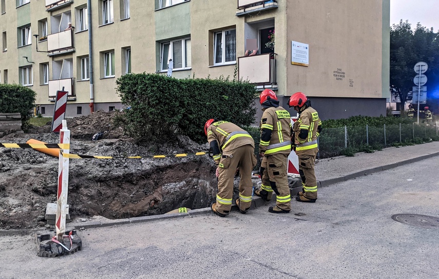 Wyciek gazu na płk. Dąbka zdjęcie nr 244363