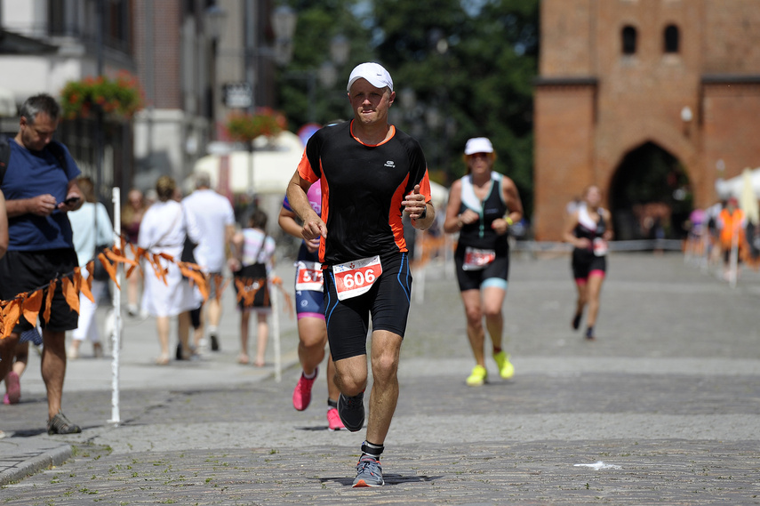 Elbląg po raz kolejny stolicą triathlonu zdjęcie nr 244595