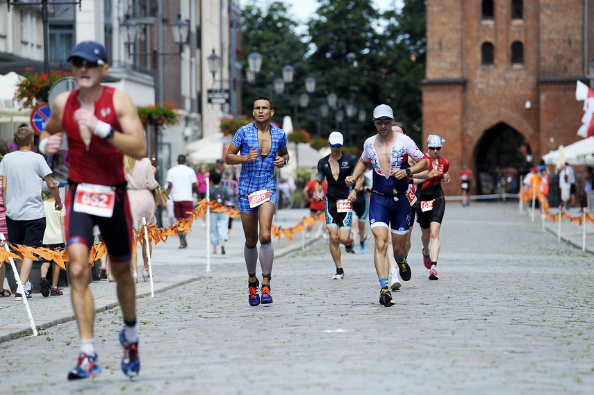 Elbląg po raz kolejny stolicą triathlonu zdjęcie nr 244475