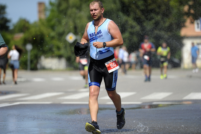 Elbląg po raz kolejny stolicą triathlonu zdjęcie nr 244668