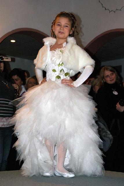 Niedzielna gala ślubna zdjęcie nr 19992